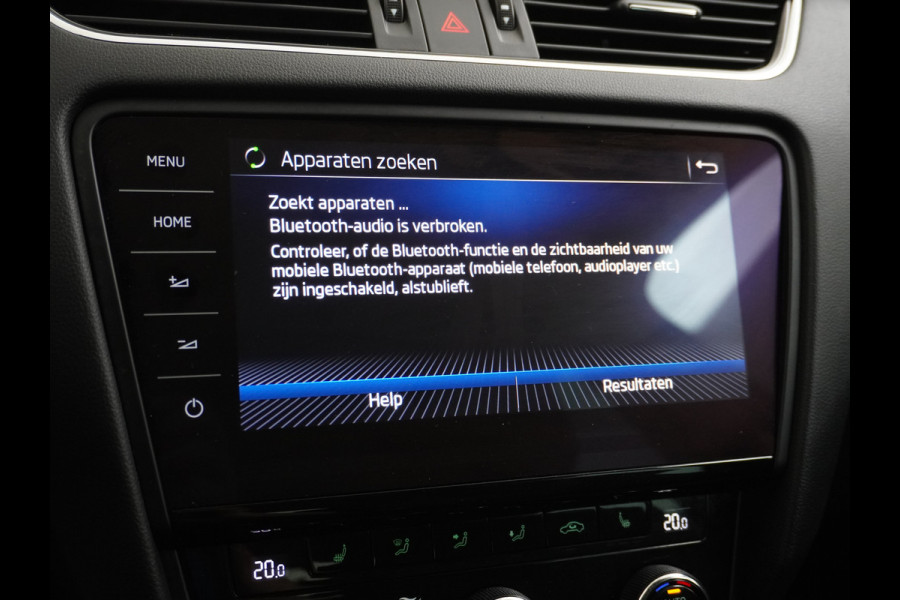 Škoda Octavia Combi T116PK Navi Ecc Canton-HiFi PDC-a+v Apple Carplay Android 17"LM StoelverwardCruise Control DABWlan Bluetooth Chroom-pack Led Keyless Regen-Lichtsensor Lmv Smartlink Greentech Business Edition Plus 1e Eigenaar Orig.NLse auto EURO6 b-label