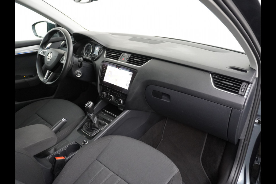 Škoda Octavia Combi T116PK Navi Ecc Canton-HiFi PDC-a+v Apple Carplay Android 17"LM StoelverwardCruise Control DABWlan Bluetooth Chroom-pack Led Keyless Regen-Lichtsensor Lmv Smartlink Greentech Business Edition Plus 1e Eigenaar Orig.NLse auto EURO6 b-label