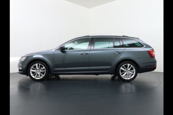 Škoda Octavia Combi T116PK Navi Ecc Canton-HiFi PDC-a+v Apple Carplay Android 17"LM StoelverwardCruise Control DABWlan Bluetooth Chroom-pack Led Keyless Regen-Lichtsensor Lmv Smartlink Greentech Business Edition Plus 1e Eigenaar Orig.NLse auto EURO6 b-label
