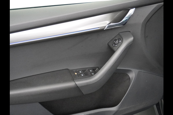 Škoda Octavia Combi T116PK Navi Ecc Canton-HiFi PDC-a+v Apple Carplay Android 17"LM StoelverwardCruise Control DABWlan Bluetooth Chroom-pack Led Keyless Regen-Lichtsensor Lmv Smartlink Greentech Business Edition Plus 1e Eigenaar Orig.NLse auto EURO6 b-label