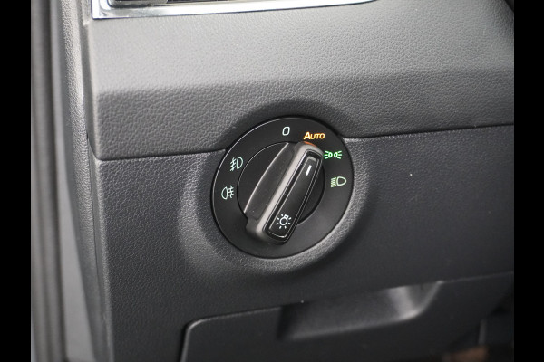 Škoda Octavia Combi T116PK Navi Ecc Canton-HiFi PDC-a+v Apple Carplay Android 17"LM StoelverwardCruise Control DABWlan Bluetooth Chroom-pack Led Keyless Regen-Lichtsensor Lmv Smartlink Greentech Business Edition Plus 1e Eigenaar Orig.NLse auto EURO6 b-label