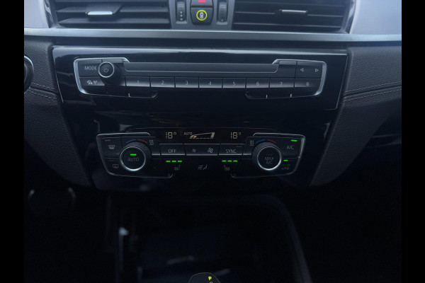 BMW X2 XDrive25e 220PK High Exec M-PAKKET |Nardo Grey|Black Edition Kuipstoelen |Pano|Plug-in Hybrid| Automaat| BTW Auto