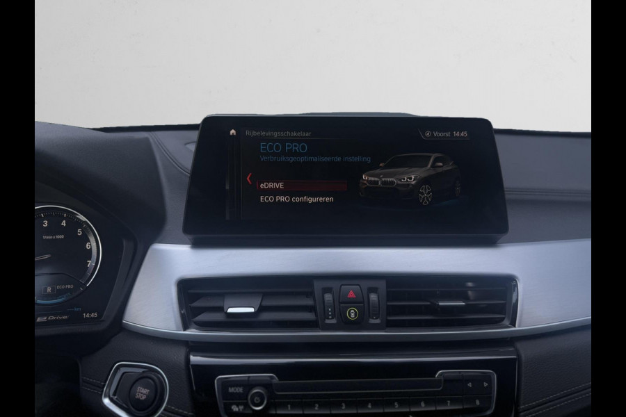 BMW X2 XDrive25e 220PK High Exec M-PAKKET |Nardo Grey|Black Edition Kuipstoelen |Pano|Plug-in Hybrid| Automaat| BTW Auto