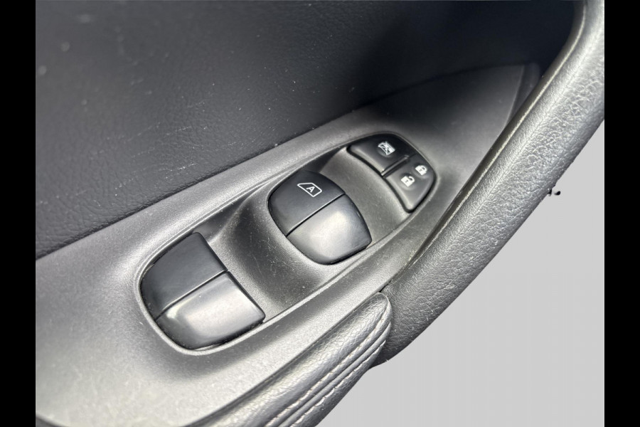 Nissan X-Trail 1.6 DIG-T Acenta 7p. 7 persoon | Trekhaak