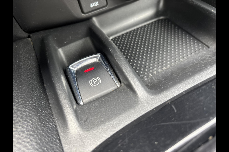 Nissan X-Trail 1.6 DIG-T Acenta 7p. 7 persoon | Trekhaak