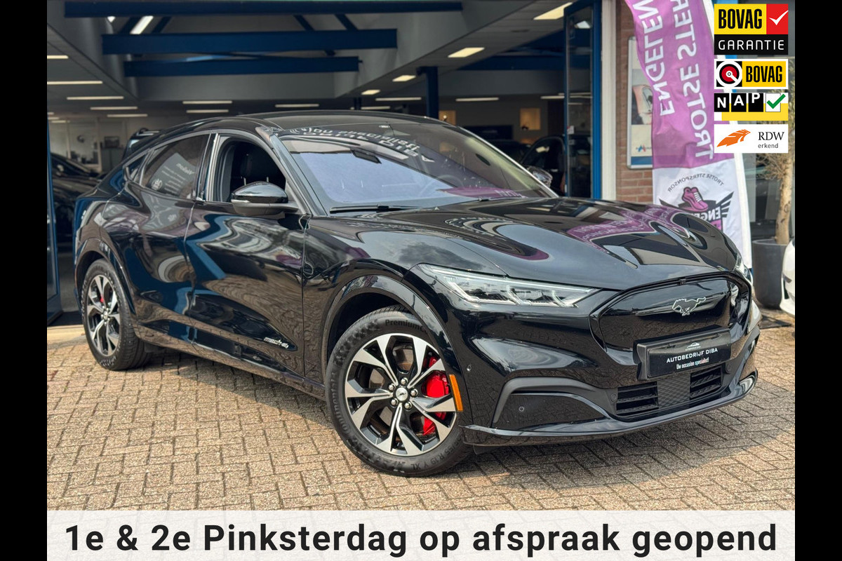Ford Mustang Mach-E AWD 75 kWh 2021NAVI B&O NAP BTW 1e Eig! Ford Mustang Mach-E AWD 75 kWh 2021NAVI B&O NAP BTW 1e Eig!