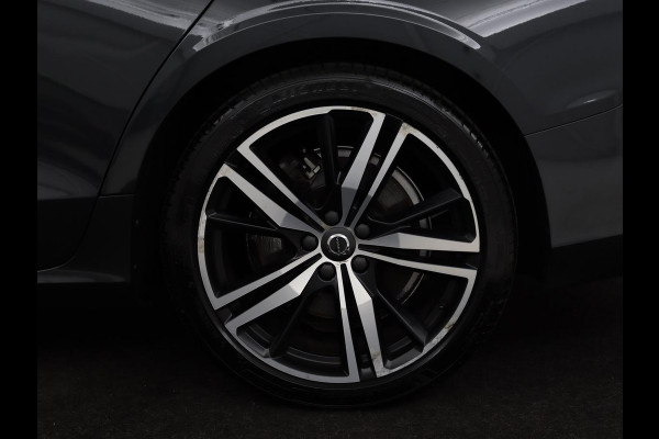 Volvo V60 2.0 T6 Twin Engine AWD R-Design | Stoelventilatie | Trekhaak | Leder | Massage | Achterbankverwarming | Camera | Adaptive cruise | Carplay | Full LED | 19'' lichtmetalen velgen