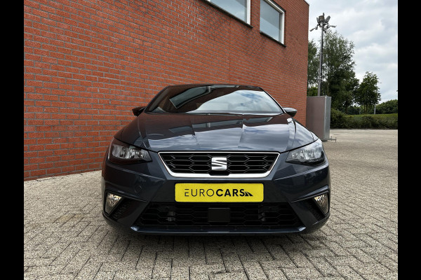 Seat Ibiza 1.0 TSI 110pk DSG FR Navigatie Apple Carplay / Android Auto Parkeersensoren Camera Adaptive Cruise Control Stoelverwarming Ledverlichting Virtual Cockpit Getinte ramen Climate Control