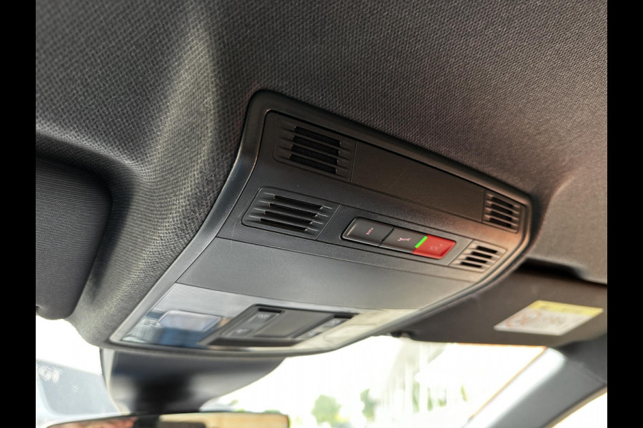 Seat Ibiza 1.0 TSI 110pk DSG FR Navigatie Apple Carplay / Android Auto Parkeersensoren Camera Adaptive Cruise Control Stoelverwarming Ledverlichting Virtual Cockpit Getinte ramen Climate Control