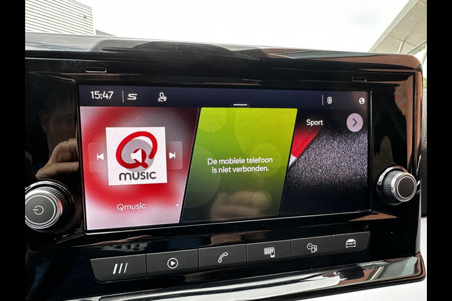 Seat Ibiza 1.0 TSI 110pk DSG FR Navigatie Apple Carplay / Android Auto Parkeersensoren Camera Adaptive Cruise Control Stoelverwarming Ledverlichting Virtual Cockpit Getinte ramen Climate Control