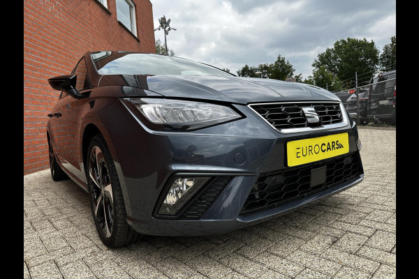 Seat Ibiza 1.0 TSI 110pk DSG FR Navigatie Apple Carplay / Android Auto Parkeersensoren Camera Adaptive Cruise Control Stoelverwarming Ledverlichting Virtual Cockpit Getinte ramen Climate Control
