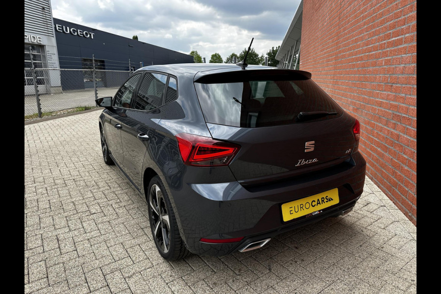 Seat Ibiza 1.0 TSI 110pk DSG FR Navigatie Apple Carplay / Android Auto Parkeersensoren Camera Adaptive Cruise Control Stoelverwarming Ledverlichting Virtual Cockpit Getinte ramen Climate Control