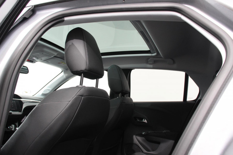 Opel Corsa 1.2 Sport | Panoramadak | Navigatie / Apple Carplay/Android Auto | 360* Camera | Stoel\Stuurverwarming | Lane Assist | DAB | Virtual Cockpit |