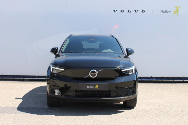 Volvo XC40 Recharge 231PK Automaat 70 kWh Google infotainment / Verwarmbare voorstoelen / Verwarmbaar stuurwiel / Getinte ramen vanaf de B-stijl / Cruise control
