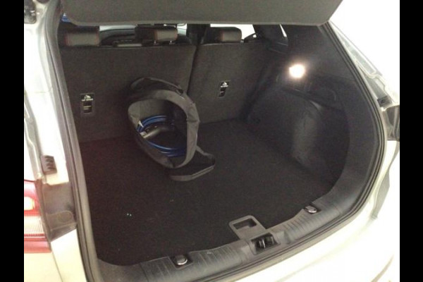 Ford Kuga 2.5 PHEV ST-Line X 243pk | Driver Assistance pack | Winterpack | Technology Pack | Trekhaak afneembaar | 2.100kg Trekgewicht | Verlengde Fabrieksgarantie tot 09-2028