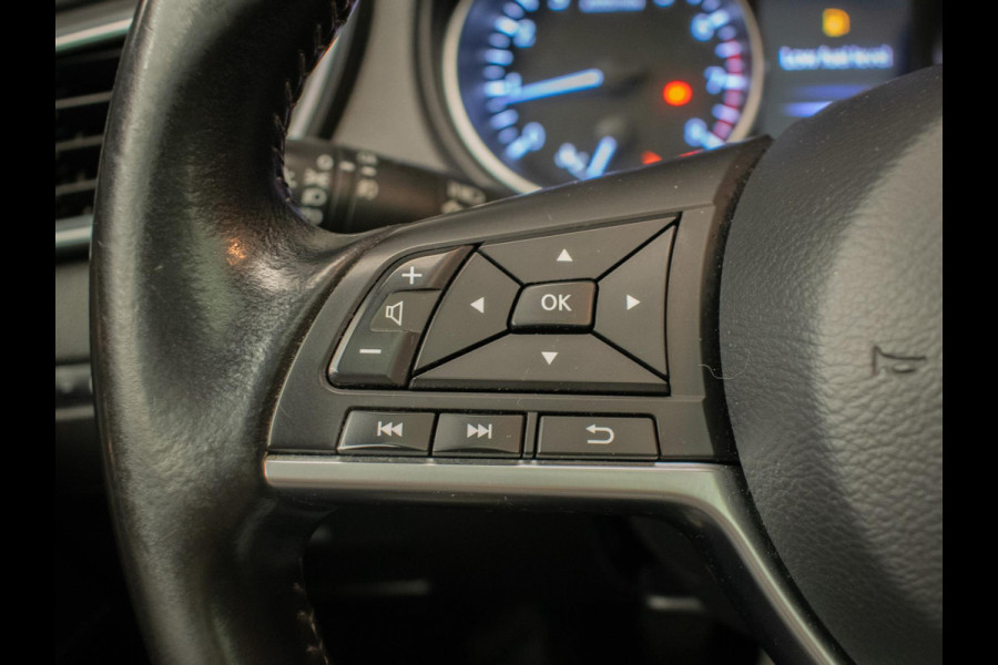 Nissan QASHQAI 1.2 N-Connecta Sport (PANORAMADAK,NAVI,CAMERA,360 VIEW,CLIMATE,CRUISE,LED,SPORTSTOELEN,LM VELGEN,NETTE STAAT)