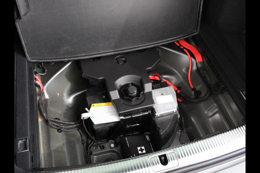 Audi A4 Avant 40 TFSI 204pk S-Line Plus S-tronic | Virtual Cockpit | Navigatie | Parkeer sensoren V+A | Climate Control | Adaptive Cruise Control | Electrisch bedienbare achterklep |
