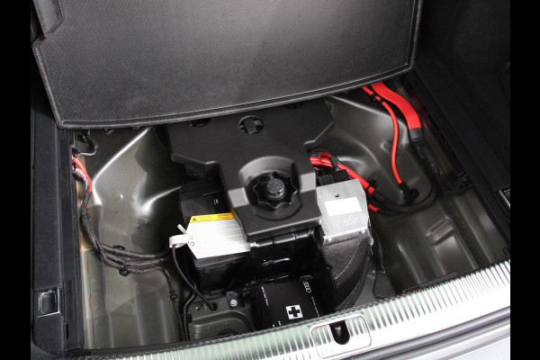 Audi A4 Avant 40 TFSI 204pk S-Line Plus S-tronic | Virtual Cockpit | Navigatie | Parkeer sensoren V+A | Climate Control | Adaptive Cruise Control | Electrisch bedienbare achterklep |