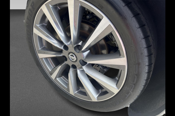 Nissan QASHQAI 1.3 DIG-T Tekna + | automaat | 160PK | volleder | Bose audio | panoramadak | blind-spot | memorystoelen | trekhaak | stoelverwarming