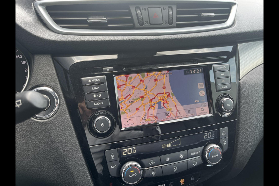 Nissan QASHQAI 1.3 DIG-T Tekna + | automaat | 160PK | volleder | Bose audio | panoramadak | blind-spot | memorystoelen | trekhaak | stoelverwarming
