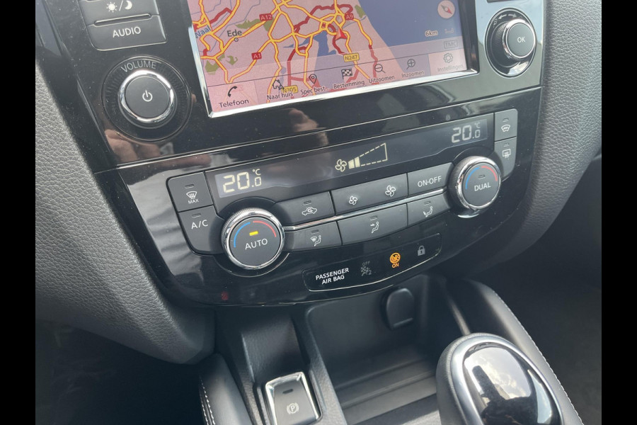 Nissan QASHQAI 1.3 DIG-T Tekna + | automaat | 160PK | volleder | Bose audio | panoramadak | blind-spot | memorystoelen | trekhaak | stoelverwarming