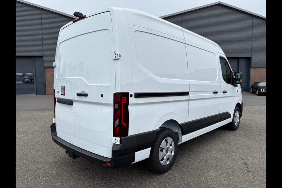 Renault Master T35 2.0 DCI 150 PK L2H2 RED EDITION TREKHAAK PACK STORAGE CAMERA