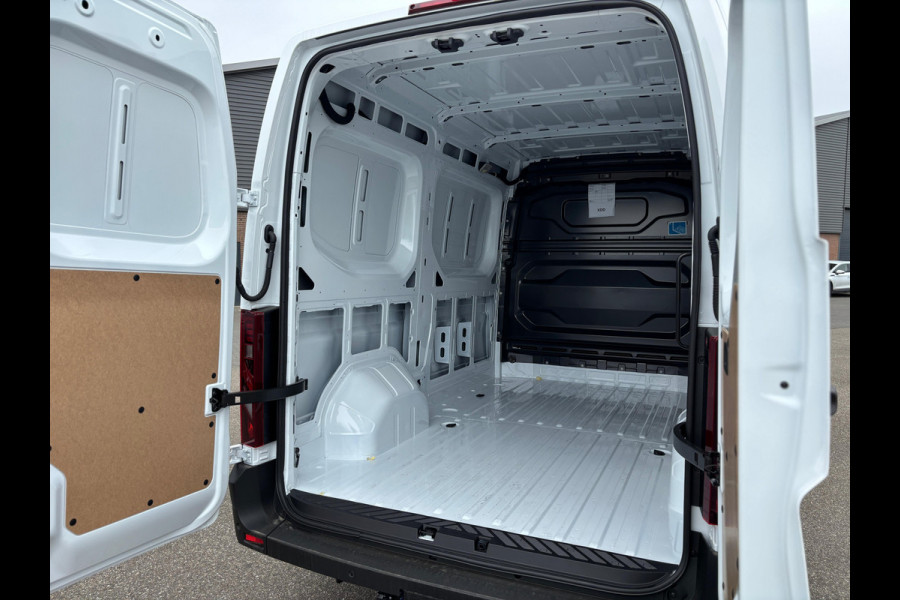 Renault Master T35 2.0 DCI 150 PK L2H2 RED EDITION TREKHAAK PACK STORAGE CAMERA