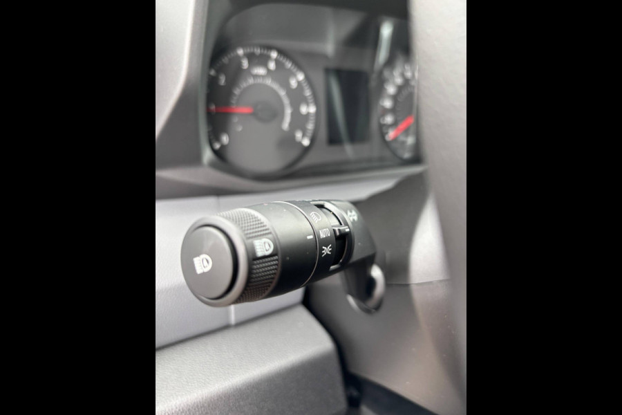 Renault Master T35 2.0 DCI 150 PK L2H2 RED EDITION TREKHAAK PACK STORAGE CAMERA