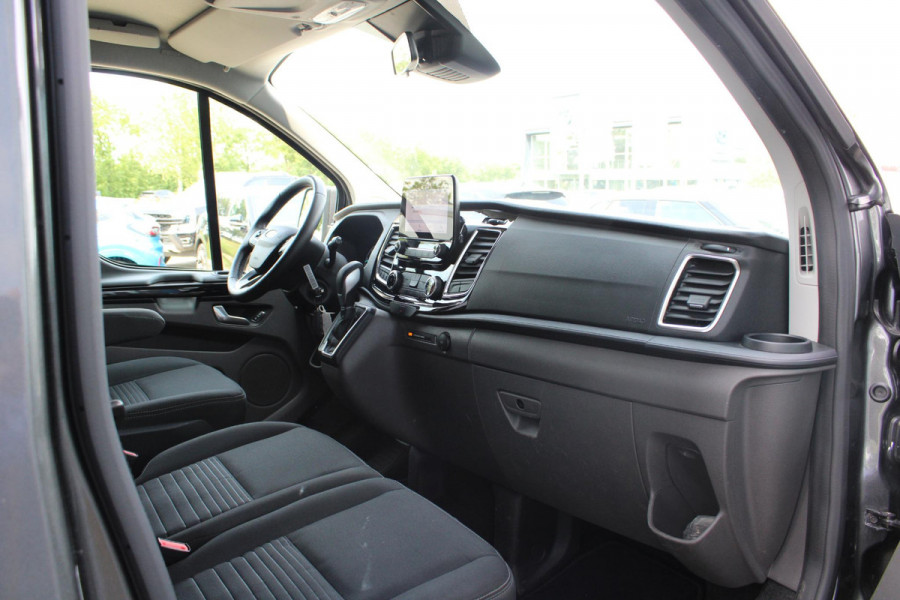 Ford Transit Custom 320 2.0 TDCI L2H1 Limited DC | 6-zits | Stoelverwarming | Trekhaak | Camera |  Raptor grille