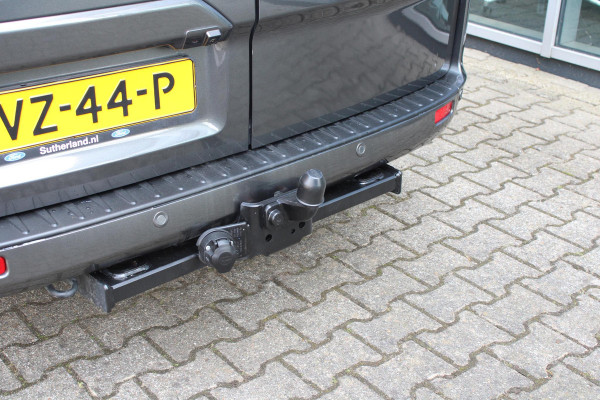 Ford Transit Custom 320 2.0 TDCI L2H1 Limited DC | 6-zits | Stoelverwarming | Trekhaak | Camera |  Raptor grille