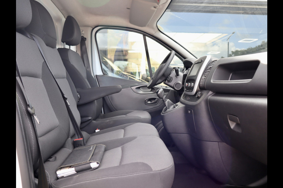 Renault Trafic 2.0 dCi 120PK MARGE/BTW VRIJ BLACK EDITION