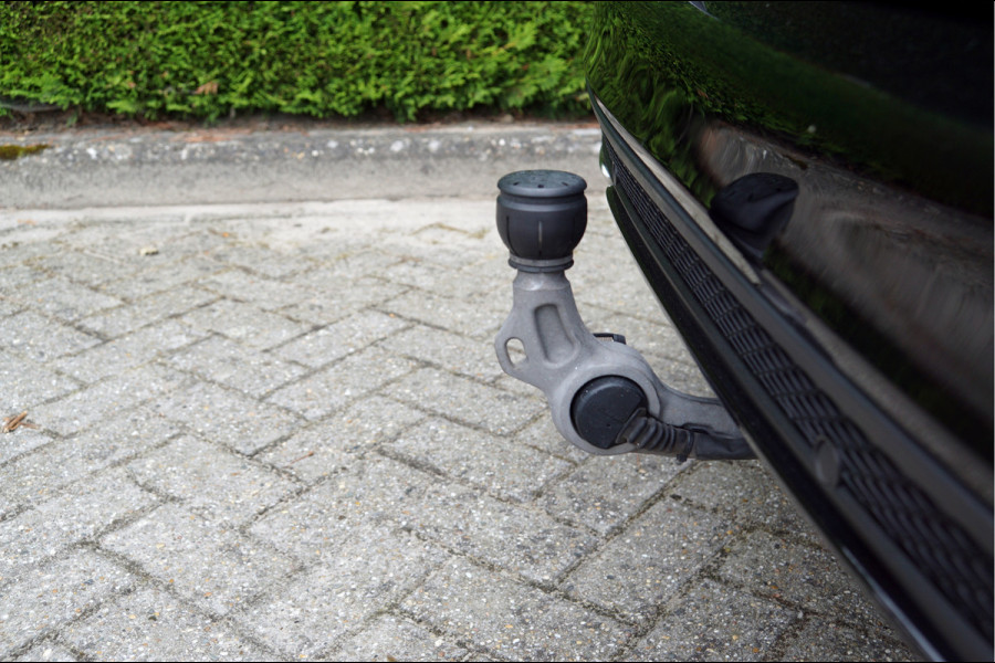Mercedes-Benz C-Klasse Estate C 180 Estate AMG Line | Trekhaak Dealeronderhouden