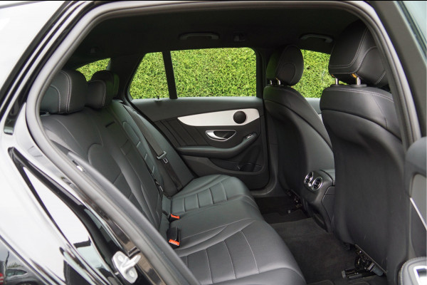 Mercedes-Benz C-Klasse Estate C 180 Estate AMG Line | Trekhaak Dealeronderhouden