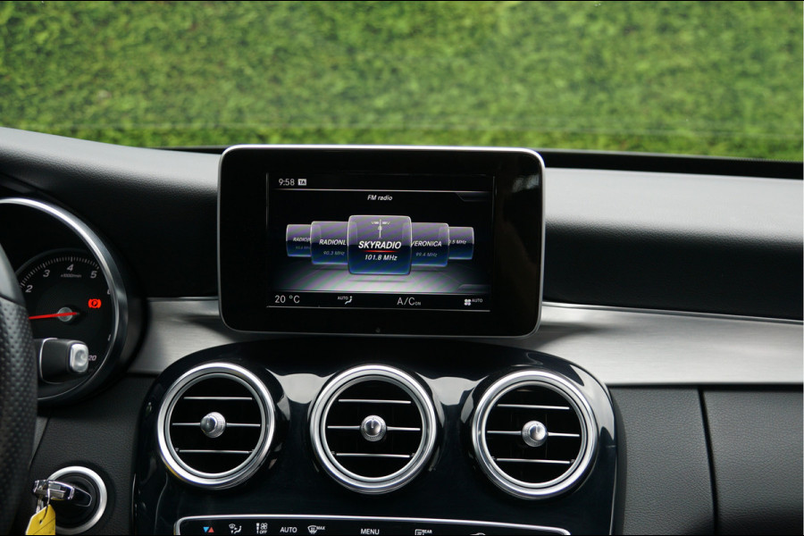 Mercedes-Benz C-Klasse Estate C 180 Estate AMG Line | Trekhaak Dealeronderhouden