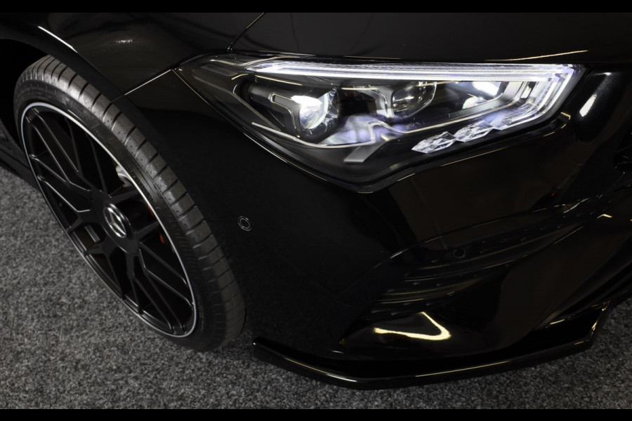 Mercedes-Benz CLA-Klasse 250 e AMG 45 Look / FACELIFT / ACC / Memory / Lane Assist / 360 Camera / Dode Hoek / Open Pano / 19 Inch