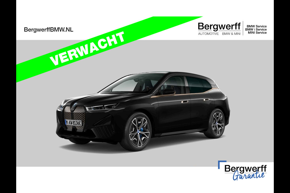 BMW iX xDrive50 - Luchtvering - Integral Active Steering - Driving Ass Prof - Pano BMW iX xDrive50 - Luchtvering - Integral Active Steering - Driving Ass Prof - Pano