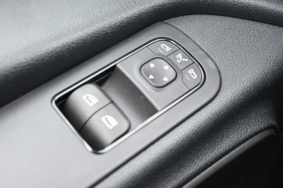 Mercedes-Benz Sprinter 317 CDI L2H2 3500 KG trekhaak, Camera, Cruise control