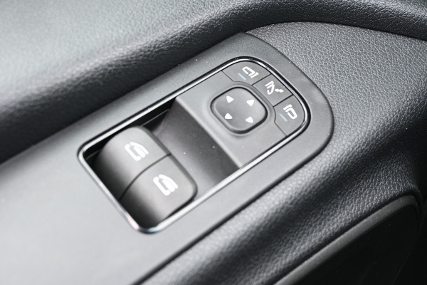 Mercedes-Benz Sprinter 317 CDI L2H2 3500 KG trekhaak, Camera, Cruise control