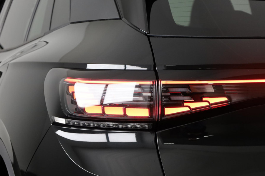 Volkswagen ID.4 Pro Business 77 kWh | Achteruitrijcamera | Led matrix | Navigatie | Elektrische Achterklep |