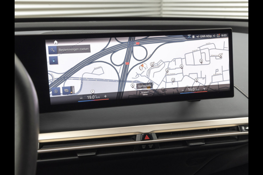 BMW iX xDrive50 - Luchtvering - Integral Active Steering - Driving Ass Prof