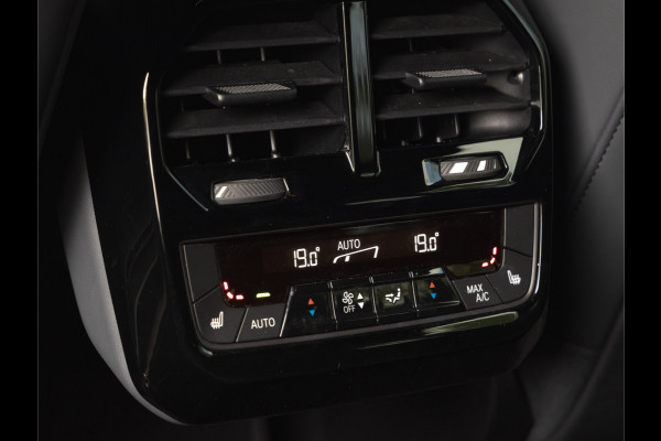 BMW iX xDrive50 - Luchtvering - Integral Active Steering - Driving Ass Prof