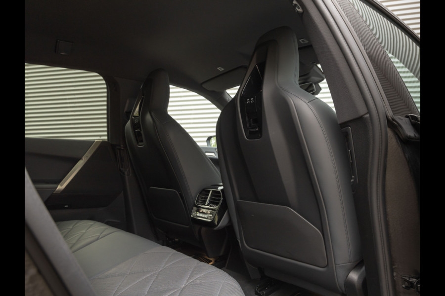 BMW iX xDrive50 - Luchtvering - Integral Active Steering - Driving Ass Prof
