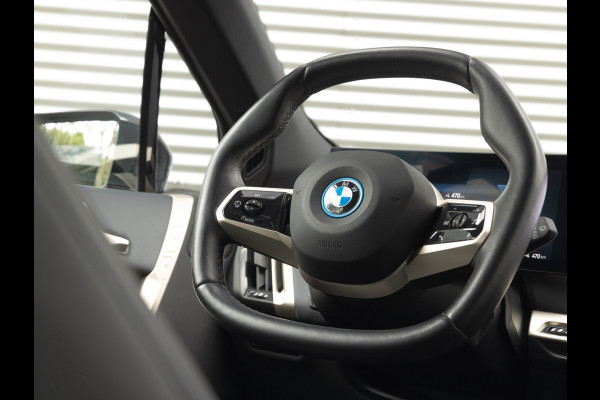 BMW iX xDrive50 - Luchtvering - Integral Active Steering - Driving Ass Prof
