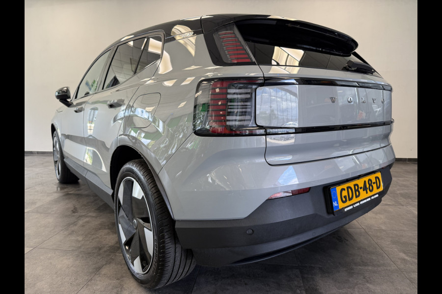 Volvo EX30 Single Motor Extended Range Plus 69 kWh 19'lmv !! 2e Pinksterdag zijn wij geopend van 12.00 tot 17.00u !!