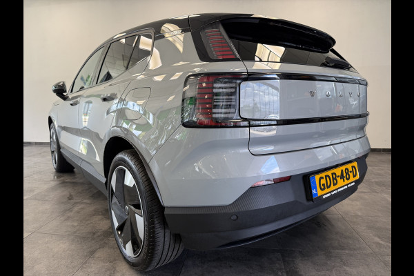 Volvo EX30 Single Motor Extended Range Plus 69 kWh 19'lmv !! 2e Pinksterdag zijn wij geopend van 12.00 tot 17.00u !!