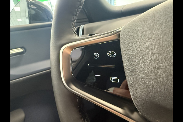 Volvo EX30 Single Motor Extended Range Plus 69 kWh 19'lmv !! 2e Pinksterdag zijn wij geopend van 12.00 tot 17.00u !!