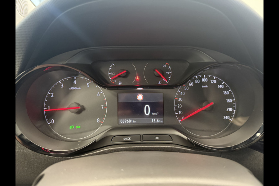 Opel Crossland X 1.2 Turbo 120 Jaar Edition Navigatie CruiseControl 17'lmv !! 2e Pinksterdag zijn wij geopend van 12.00 tot 17.00u !!