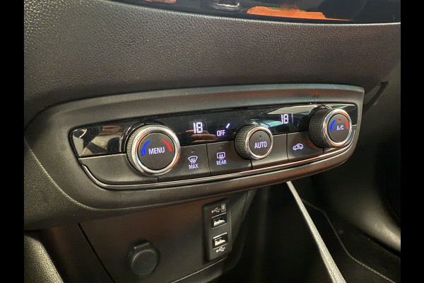 Opel Crossland X 1.2 Turbo 120 Jaar Edition Navigatie CruiseControl 17'lmv !! 2e Pinksterdag zijn wij geopend van 12.00 tot 17.00u !!