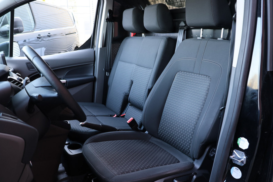 Ford Transit Connect 1.5 EcoBlue L2 | 3-Zitter | Navigatie | Camera | CarPlay | Cruise control | Airco | NAP Logisch | Dealer onderhouden | Nieuwe APK