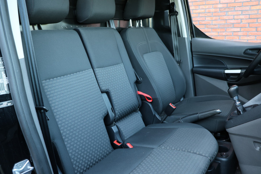 Ford Transit Connect 1.5 EcoBlue L2 | 3-Zitter | Navigatie | Camera | CarPlay | Cruise control | Airco | NAP Logisch | Dealer onderhouden | Nieuwe APK
